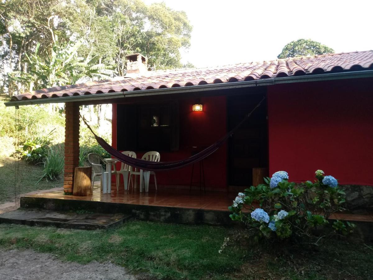 Sitio Das Hortensias Chales Conceição da Ibitipoca Exterior foto